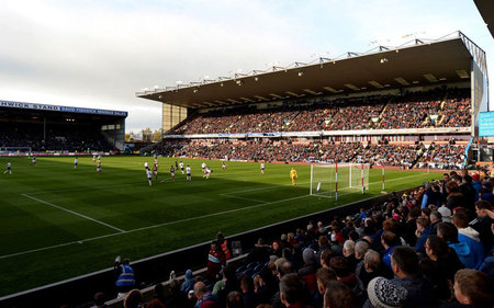 足球事业产 足球事业产